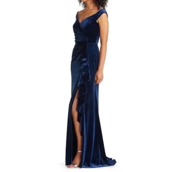 Tadashi Shoji Navy Blue Velvet Gown - Picture 2 of 8